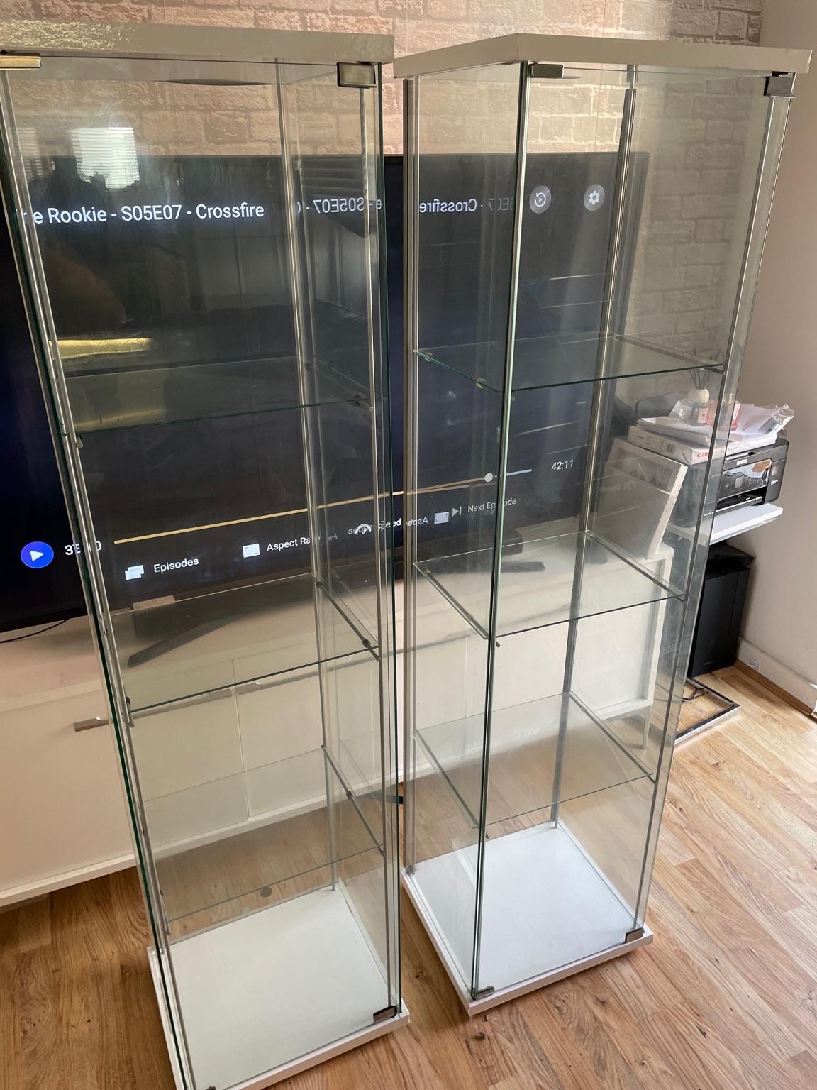 2x white glass IKEA display units in E14 London for £30.00 for sale