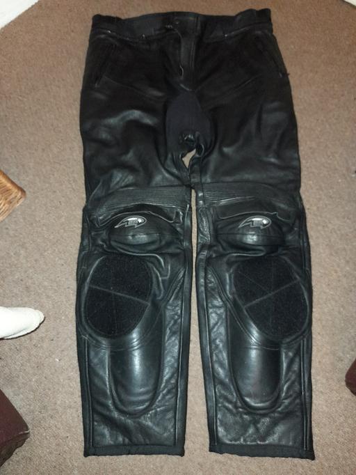 Buy & Sell Lancashire Blackpool - Photos for Leather motorbike bike pants