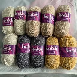 Stylecraft Batic 50g balls of wool
3x cream
3x biscuit 
2x graphite 
2x gold
All brand new from smoke and pet free home
£15 + postage.