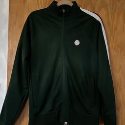 Pretty green track online top sale