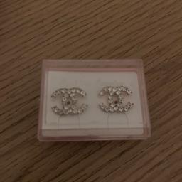 New ladies rose gold colour medium size earrings 9 pairs available £5 each
