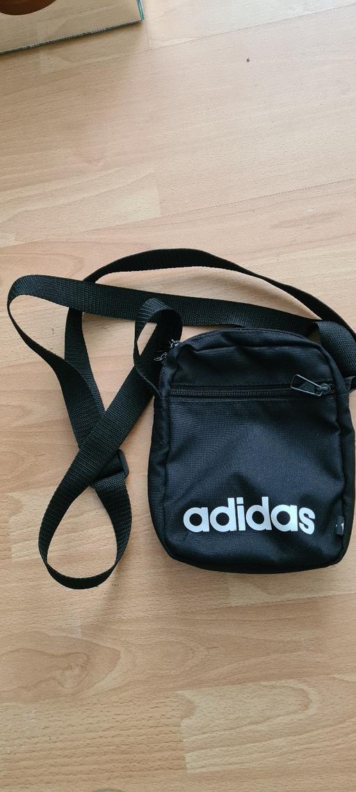 Buy & Sell South East London Croydon - Photos for Classic Adidas Bag