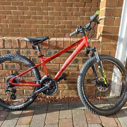 2yr old carrera blast bike in very good condition (red)