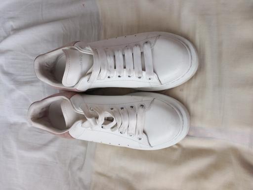 Buy & Sell Greater Manchester Manchester - Photos for Alexander mcqueen oversized white trainers si