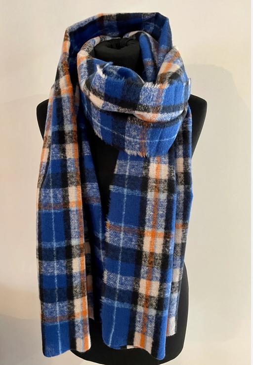 Buy & Sell Hampshire Gosport - Photos for Chunky Scarf Royal Blue Tartan Scarf