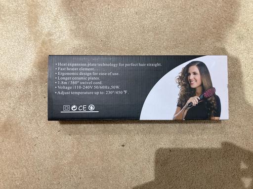 Buy & Sell Lancashire Blackburn with Darwen - Photos for Electric Hair Straightening Brush