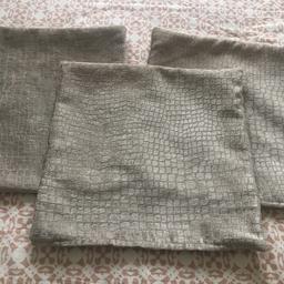 3 Next Cushion Covers Silver/Beige
43 x 43 cm
