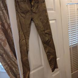 river island gold skinny 👖 jeans. size 10. ideal for Christmas ⛄🎁. collection only please 👍