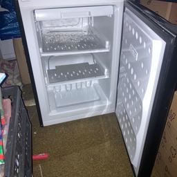 Beko fridge freezer free to collect.
Used as a garage spare but no longer need in fully working order but missing the geezer draws. Collection only br5