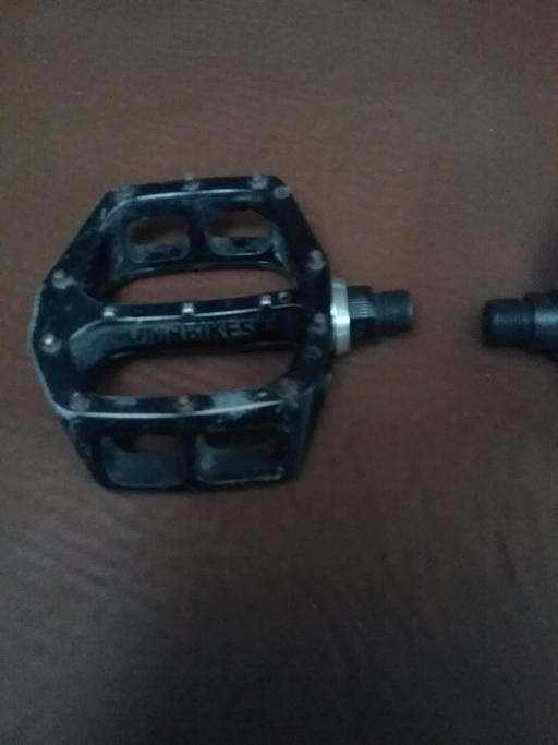 Buy & Sell Hertfordshire Broxbourne - Photos for Bike DMR V8 bike pedals