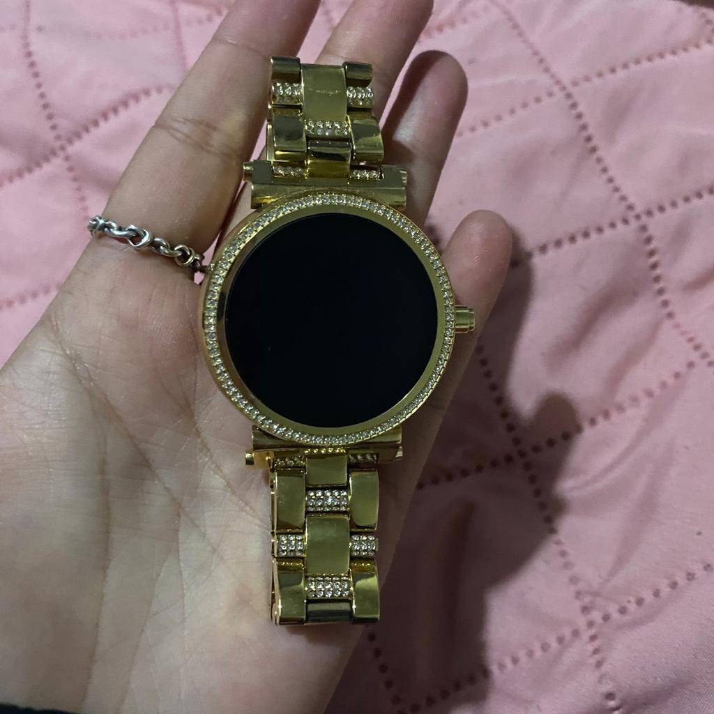 Michael kors watch hot sale and iphone