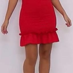 Size 8 Ladies Gorgeous PrettyLittleThing BNWT Red Puff Sleeve Bardot Frill
Hem Bodycon Fashion Dress £8.99….Strood Collection or Post A/E…💕

Check out my other items…💕

Message me if wanting multi items save on postage…💕