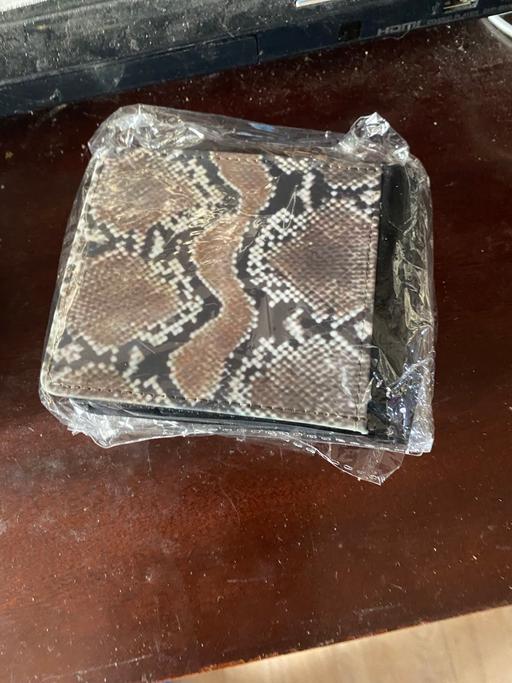 Buy & Sell South West London Kingston upon Thames - Photos for Snake wallet