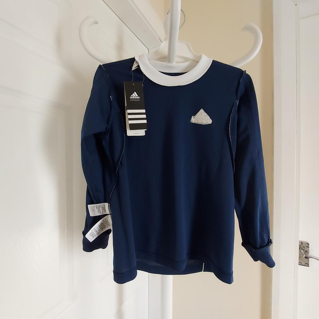 T-Shirt “Adidas“ Clima Lite Football

 Jerseys Maillot

Navy White Colour

New With Tags

Actual size: cm

Length: 48 cm front

Length: 50 cm back

Length: 30 cm from armpit side

Shoulder width: 32 cm

Length sleeves: 43 cm

Volume hand: 30 cm

Volume bust: 75 cm – 79 cm

Volume waist: 75 cm – 77 cm

Volume hips: 75 cm – 78 cm

Size: YS, 7-8 Years (UK) Eur 128 cm, US YXS

Shell: 100 % Polyester

Made in Indonesia