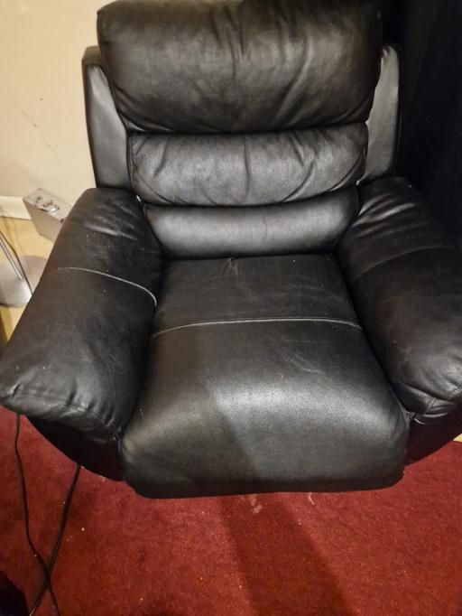 Buy & Sell East London Blackhorse Road - East London - Photos for Recliner chair black faux leather