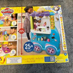 Brand new and boxed
Play-doh kitchen creations ultimate icecream Truck
25+ pieces
From a pet and smoke free home
Happy to post at extra cost
Collection DE23 3BH