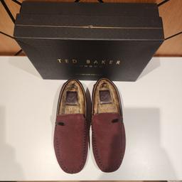 New ted baker warm fur moccasin loafers leather men women shoes with box

Step out in style with these limited edition Ted Baker moccasin fur loafers. The shoes feature gingham leather with faux fur lining, making them perfect for both men and women. Available in a multicoloured design, the loafers are suitable for any casual occasion or travel.

They come in a size 7 and are perfect for those looking for a stylish yet comfortable shoe. Ideal for those who love casual shoes, the Ted Baker loafers are a must-have for any fashion-conscious individual. Get your hands on these limited edition shoes today! Brand new with box but slight colour fading due to aging. Conditions as shown. Collect from canary wharf or tracked postage for a fee.