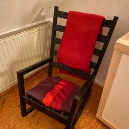 Schaukelstuhl von Ikea zu verkaufen, Värmdö. Schwarz. Nicht gebraucht. Outdoor. Stand bislang nur innen, nicht gebraucht. (Verkauf ohne Decke, Kissen)
Privatverkauf, keine Garantie