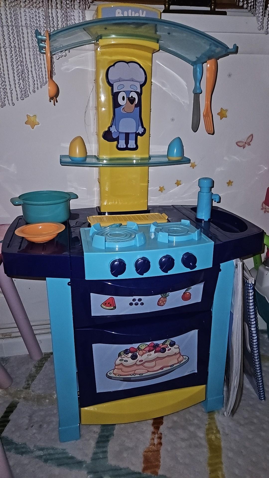 bluey kitchen set in N16 London für 40,00 £ zum Verkauf | Shpock DE