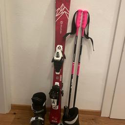 Salomon Ski 100 cm, nur eine Saison gefahren inkl. Stöcken und Skischuhen 19,5 (Schuhgröße ca 31). Nur Selbstabholung. Privatverkauf, keine Garantie, keine Rücknahme.