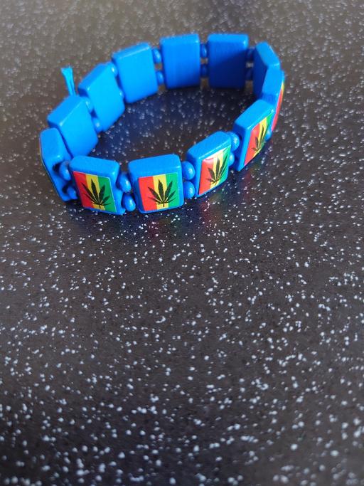 Buy & Sell Leicestershire Charnwood - Photos for Blue leaf bracelet