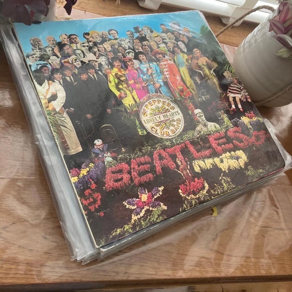 17 x LPs by The Beatles, Paul McCartney, John Lennon, George Harrison, Wings etc

The records are in strong VG+/NM- with Sgt Pepper closer to a strong VG showing a few faint signs of play.

The sleeves are all in excellent condition showing minor signs of storage wear & will include the clear poly sleeves shown in the photos. Let It Be is closer to VG showing some more noticeable signs of storge wear.

The records in this collection are as follows:

THE BEATLES - SGT PEPPERS LONELY HEART CLUB BAND LP
THE BEATLES - BEATLES FOR SALE LP
THE BEATLES - 1967 - 1970 2LP
THE BEATLES - 1962 - 1966 2LP
THE BEATLES - ROCK N ROLL MUSIC 2LP
THE BEATLES - LET IT BE LP
WINGS - LONDON TOWN LP
JULIAN LENNON - VALOTTE LP
JOHN LENNON - MIND GAMES LP
LENNON McCARTNEY SONGBOOK LP
WINGS - GREATEST LP
PAUL McCARTNEY - McCARTNEY II LP
GEORGE HARRISON - GONE TROPPO LP
WINGS - VENUS AND MARS 2LP
WINGS - BAND ON THE RUN LP
WINGS - AT THE SPEED OF SOUND LP
JOHN LENNON & YOKO ONO - DOUBLE FANTASY LP

🙂