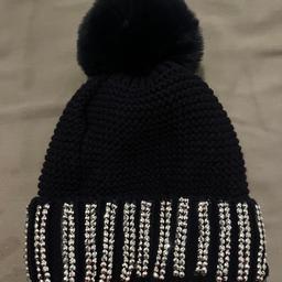 Ladies navy woolly hat with fur bobble and diamonte detail brand new from Iceicle Boutique