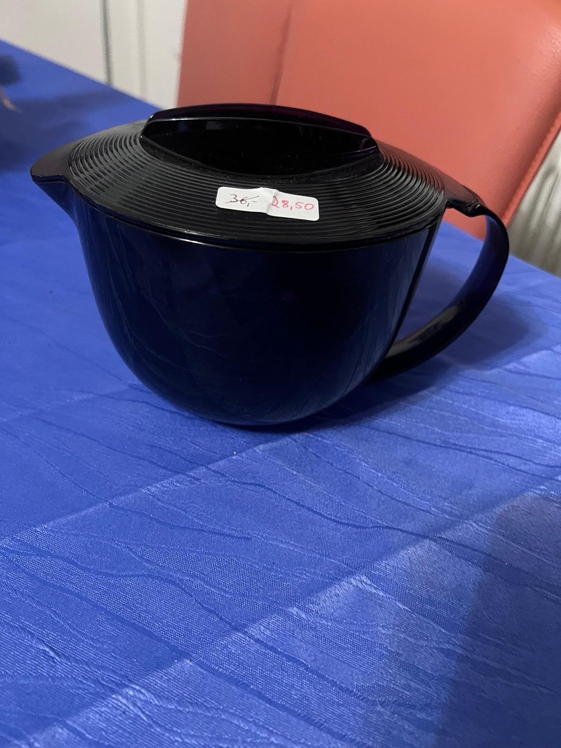 Tupperware Pichet Micro Onde À VENDRE! - FR