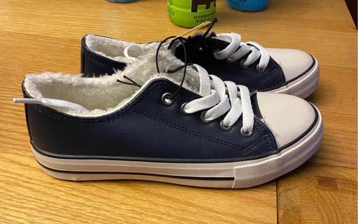 Buy & Sell Merthyr Tydfil - Wales Penydarren - Merthyr Tydfil - Photos for Fleece converse style shoes new