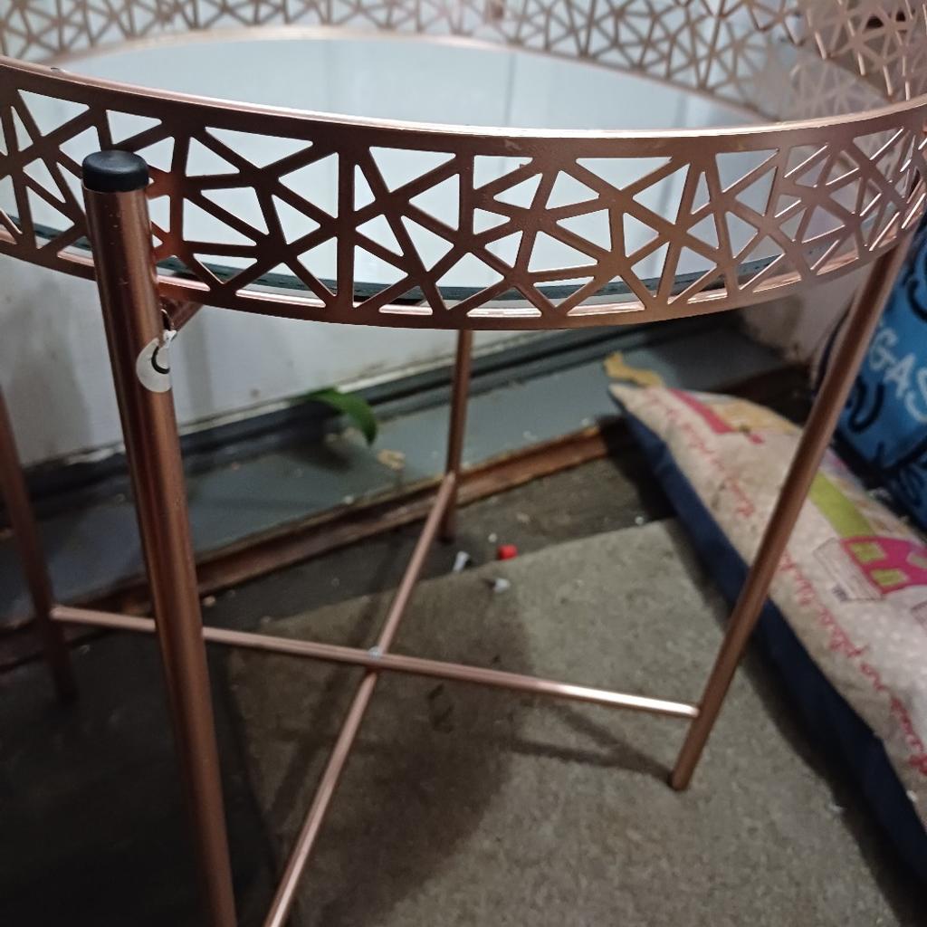 folds flat rose gold mirror top side table .h 47 cm top diameter 45 cm