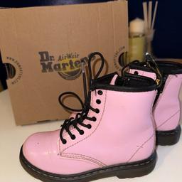 Girls dr martens pink patent

Worn but still in good condition,

Could do with a clean but don’t want to ruin them so would rather leave to buyer.

Collection or local delivery in Orpington