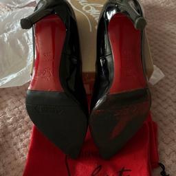 Christian Louboutins size 5.5

Good condition, these have been restocked.

They are very comfortable and go with any outfit, can me worn for casual or going out out.

These shoes are genuine shoes. Close offers may be accepted.