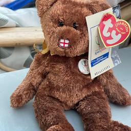 Ty beanie collectable bear from 2002 FIFA World Cup Korea/Japan. Complete with tags but these are creased in places. England nose. Official merchandise.