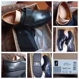 Clarks black leather
very soft
8.5
New
cost around £85 when bought
Unworn due to swelling due to health condition