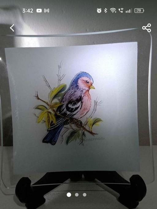 Buy & Sell Conwy Abergele - LL22 - Photos for Lovely Glass Chaffinch Bird dish no chips