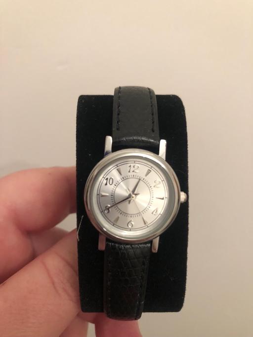 Buy & Sell Essex Southend-on-Sea - Photos for Marks & Spencer new watch