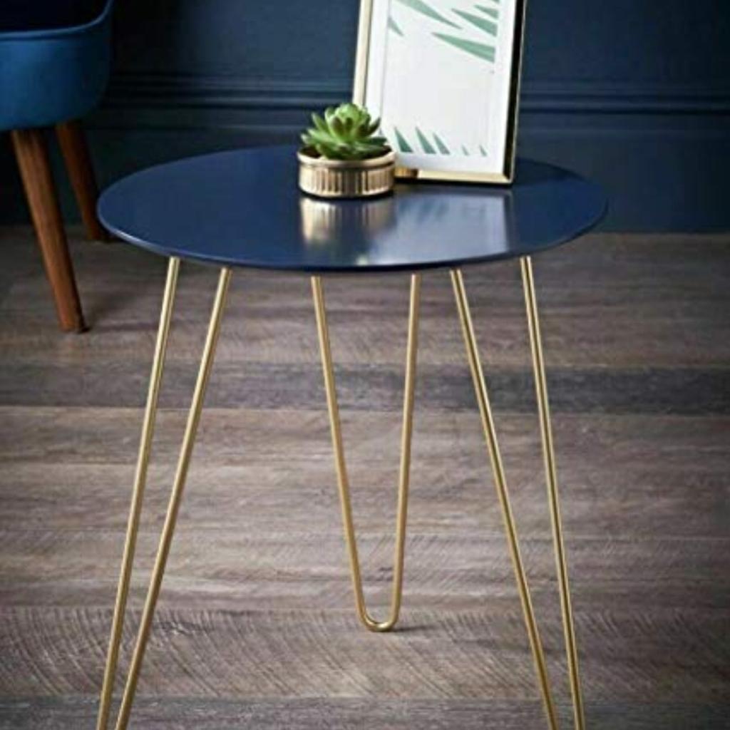 Side table in blue and gold.