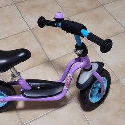 Lila Mädchenlaufrad. Verkaufen es, weil wir es nicht mehr benötigen.

Nur Selbstabholer

Preis VHB