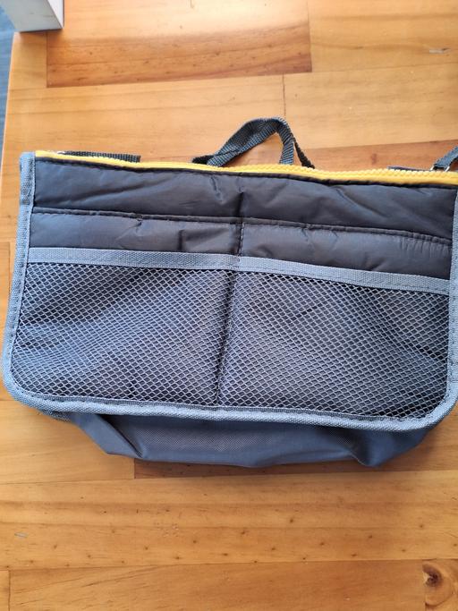 Buy & Sell East London Cann Hall - East London - Photos for Twiga Trends Grey Makeup Bag