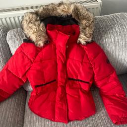 River Island Padded coat with fur trim hood
Size 8
From smoke free home
Collection only