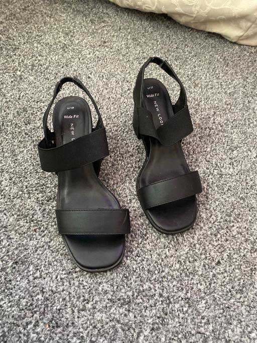 Buy & Sell East London Forest Gate - East London - Photos for Black heel sandals Size 4 extra-wide New Look