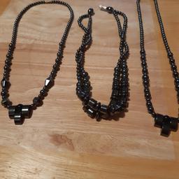 3 black necklaces heavy  collect only