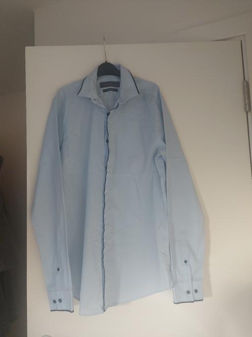 Buy & Sell Surrey Spelthorne - Photos for Mens Slim Fit Light Blue Shirt