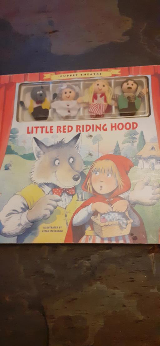 Buy & Sell Nottinghamshire Mansfield - Photos for Little Red Riding Hood finger puppet book.