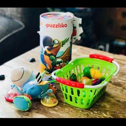 3 toddler toys in great condition! 1x puzzlika puzzle 5 in 1 (2+ years) with the original box. 1x vegetable basket with 8 vegetables and 1x playgro activity rattle clip clop. Cash on Collection only please!