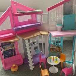 Barbie Malibu House. Used, in good condition. Local collection or drop off only.