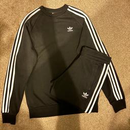 Adidas Originals Adicolor Tracksuit |||
*Not Adidas Superstar Tracksuit*

- Both items Men’s size S
- Excellent condition
- Cotton so perfect for the colder days
- Zipped pockets on joggers 
- Great for both gym and casual wear