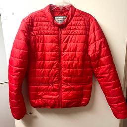 Hi and welcome to this gorgeous looking style light and warm ladies Terranova Giubbotto Puffer jacket Size Medium in perfect condition thanks