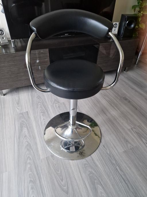 Buy & Sell Leicestershire Leicester - Photos for black rotation high chair, good 👍condition, 