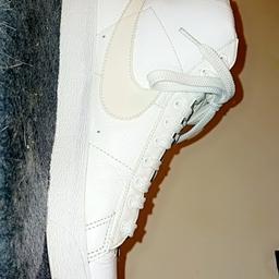 Nike Blazers.
All white, leather.
Barely used/Like new.
Size 8.5.
Collection only, open to offers.
cash on collection only.
